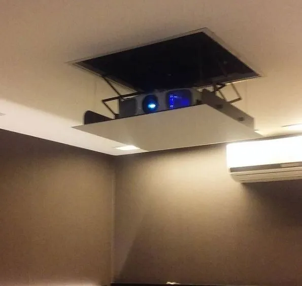 Home theater projetor